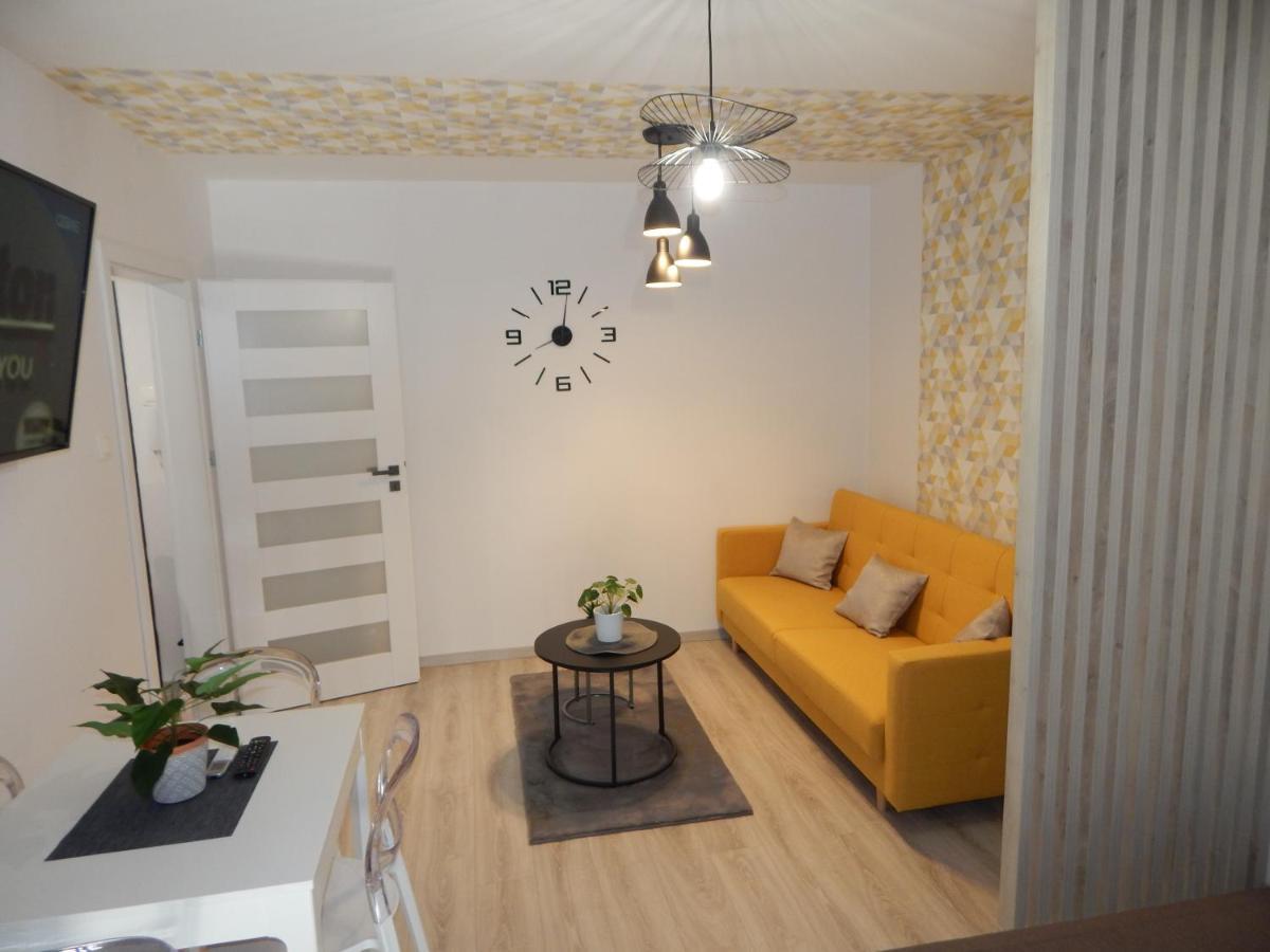 Pisztacia 2020 Apartman Kazincbarcika Exterior photo